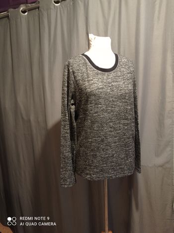 pull de chez Monoprix taille 42 réf 78 P12