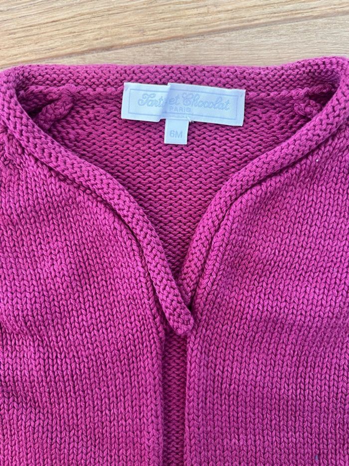 Gilet tartine et chocolat 6 mois fuschia et violet très bon état - photo numéro 2