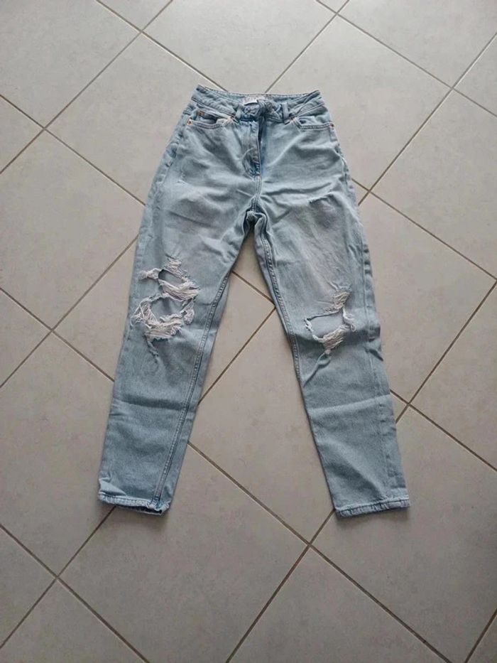 Jean femme à trou taille 34