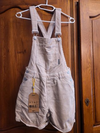 Salopette combishort velour neuve
