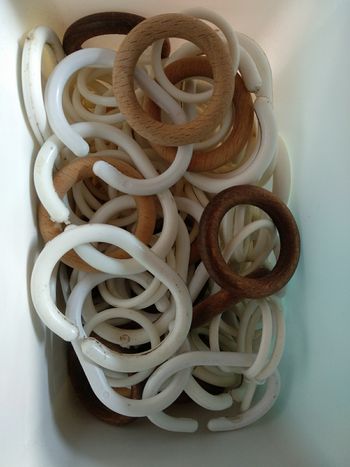 Gros lot d'anneaux à rideaux