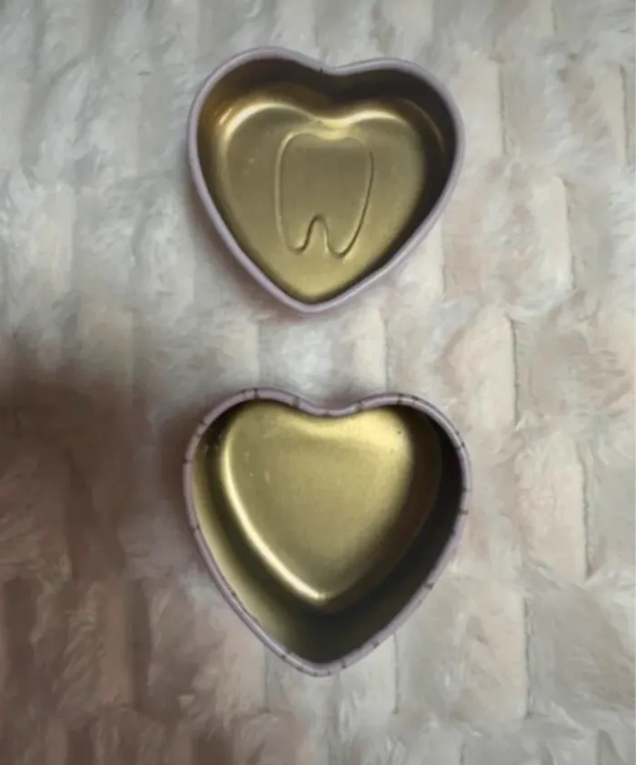 La Petite Souris – Peluche 10 cm + Boîte à dents en métal rose - photo numéro 4