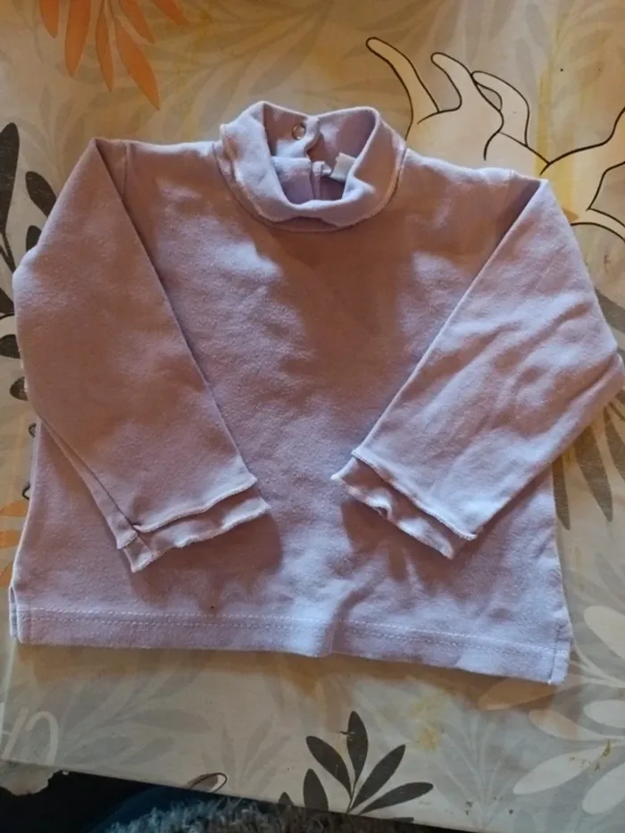 Pull col roulé fille 6 mois