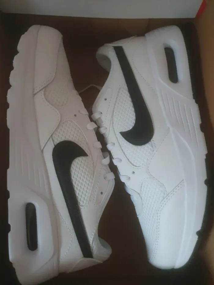 Nike Air Max(37,5) - photo numéro 9