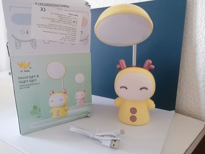 lampe Kawaii Led rechargeable jaune