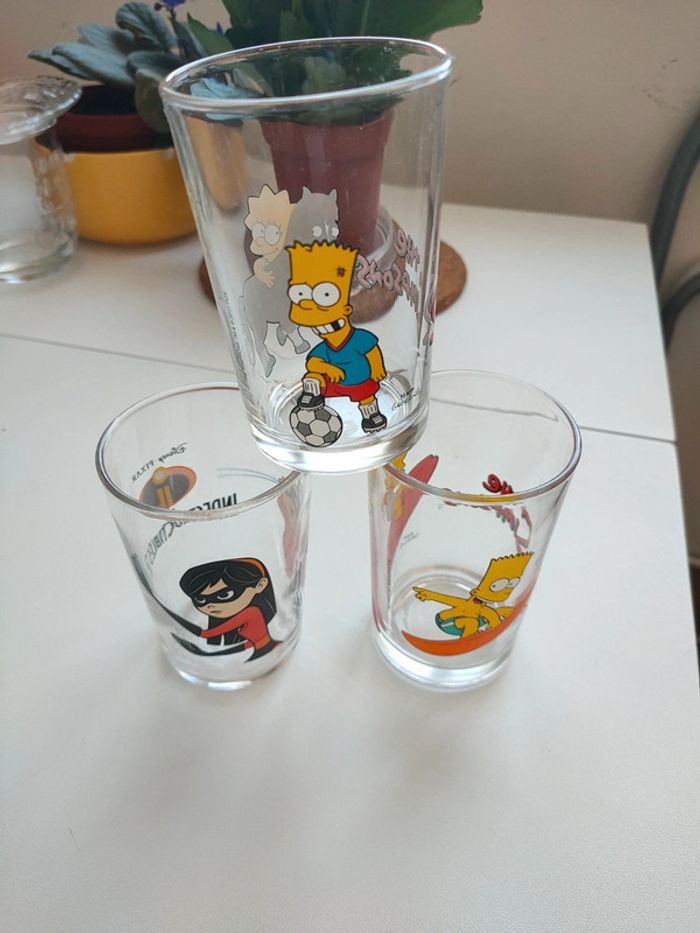 Ensemble 3 verres + 1 gratuit Simpsons et indestructibles - photo numéro 2