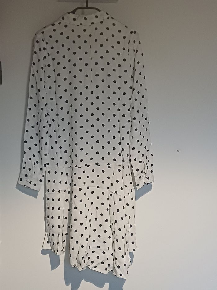 Robe à pois neuve en xs/34 de Karl Marc John - photo numéro 4
