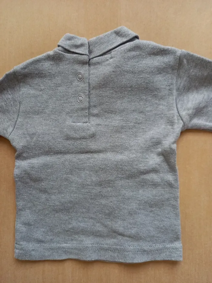 Lot 2 T-shirts ML (col roulé) 3 mois - photo numéro 6