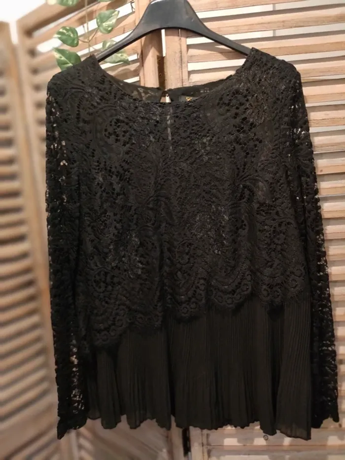 Haut dentelle bi matière taille S