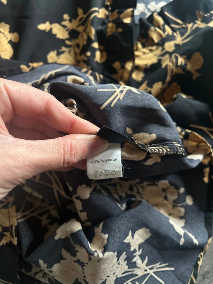Jupe simili T 32  + blouse T 34 vente séparée possible - photo numéro 11