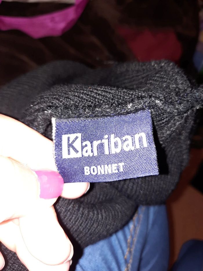 Bonnet noir - photo numéro 3