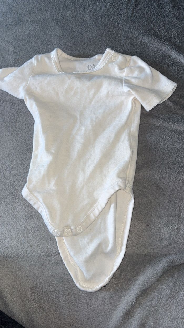 Body manches courtes 6 mois