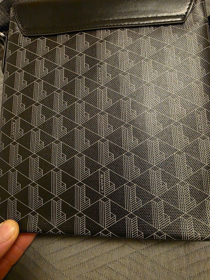 Sac à bandoulière Lacoste - photo numéro 5