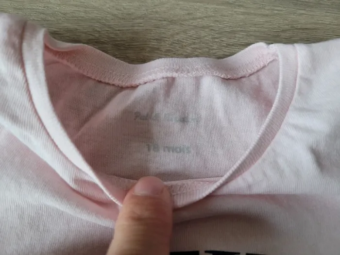 Lot de 3 (+1) tee-shirts fille en 18 mois - photo numéro 10