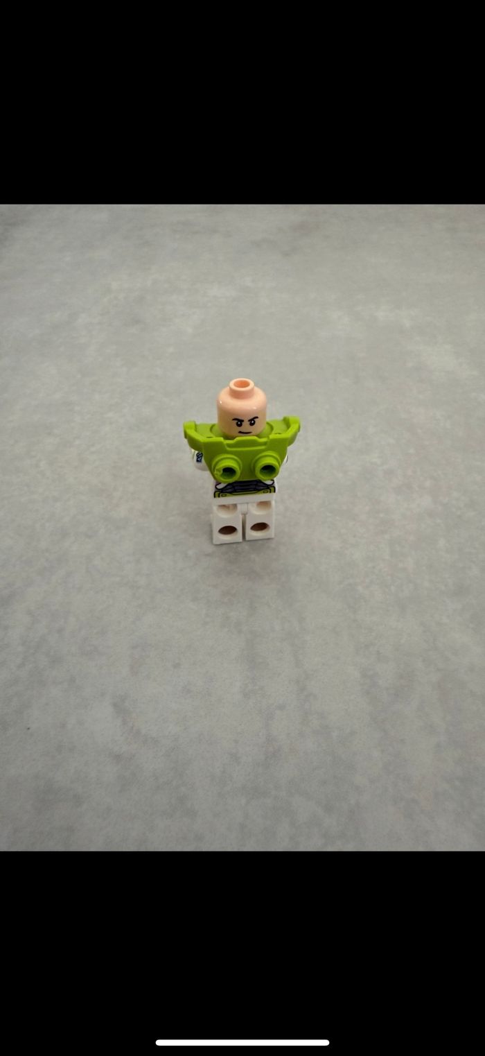 Figurine Lego Buzz Toy story - photo numéro 4