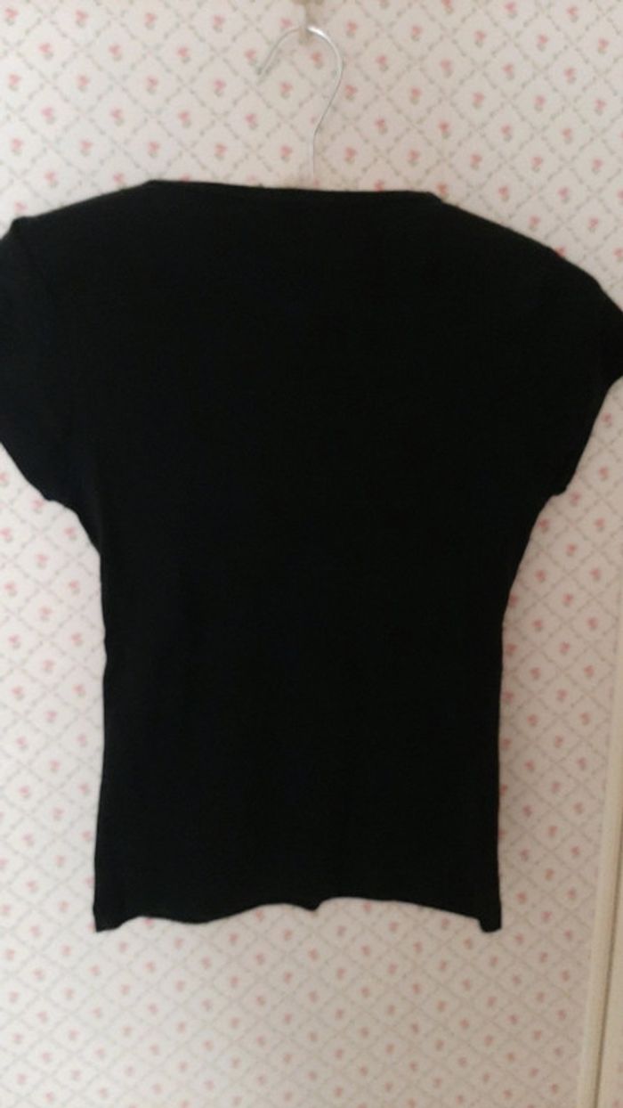 Tee shirt taille 36/38 noir - photo numéro 2