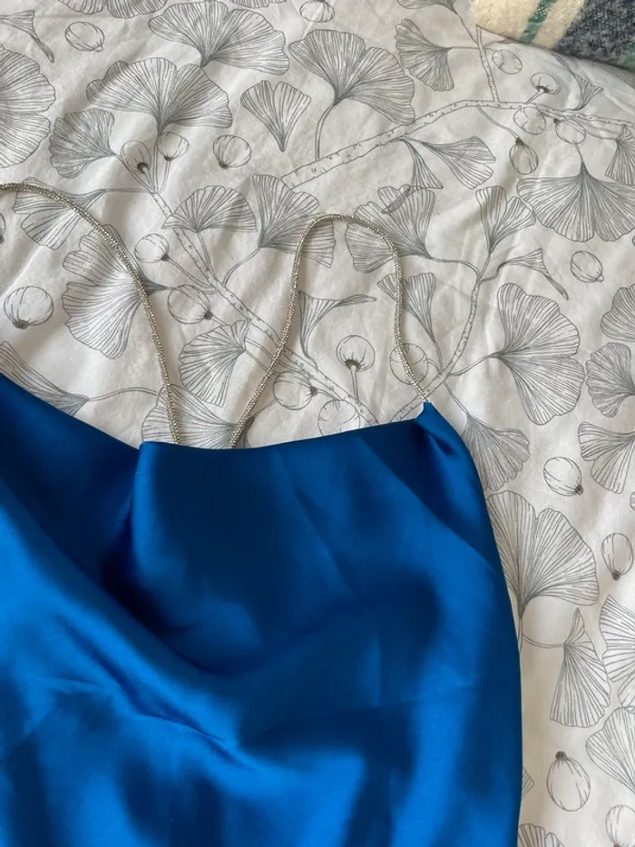 Robe de soirée bleu - photo numéro 3