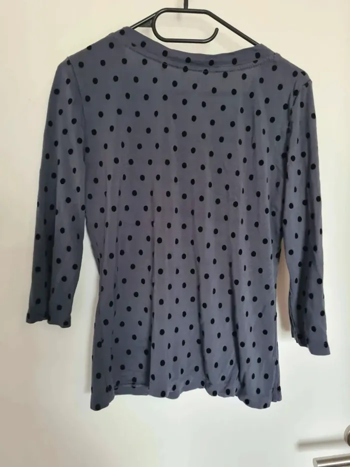 Haut a pois taille 42 - photo numéro 4