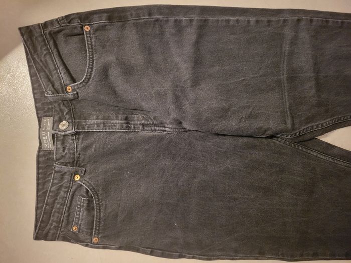 Jean noir - photo numéro 5