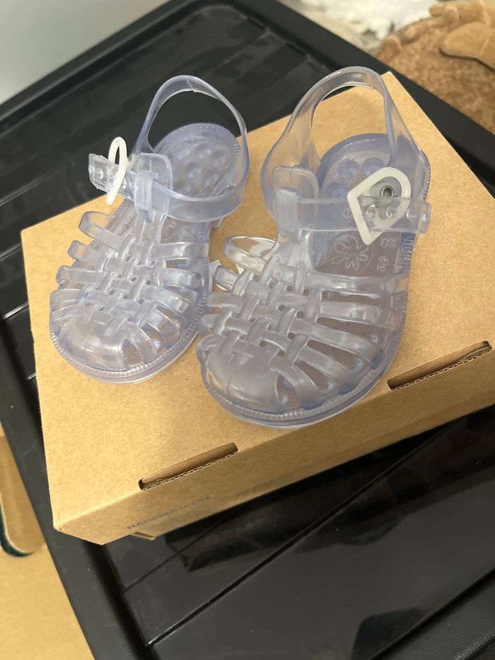 Chaussure de plage méduse