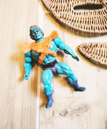 🏹Motu /Master of the universe - Figurine Faker avec bouclier- année 1981 - marque Mattel