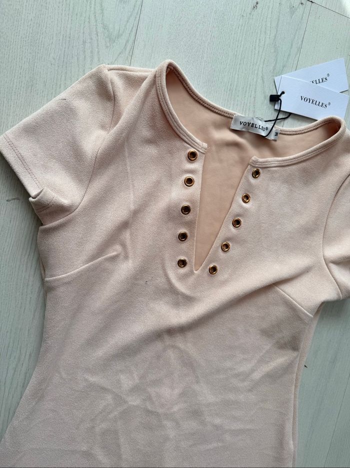 Robe nude toute douce féminine Voyelles - photo numéro 6
