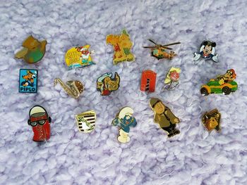 Lot de 16 pins