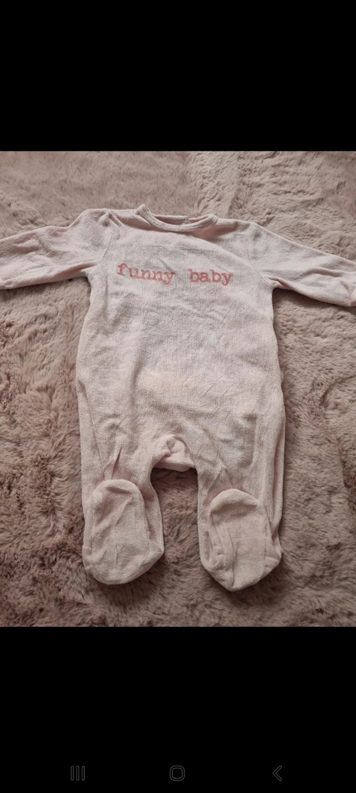 Pyjama - photo numéro 2