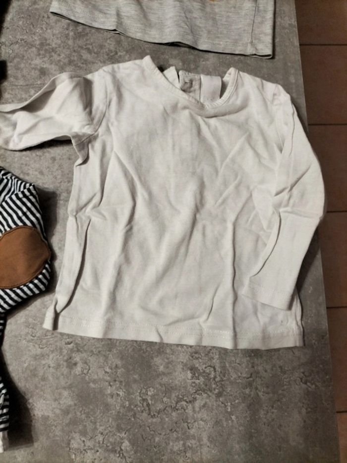 Lot 12 mois garcon - photo numéro 3