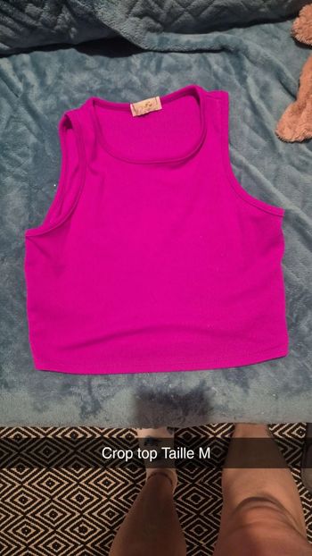Crop top
