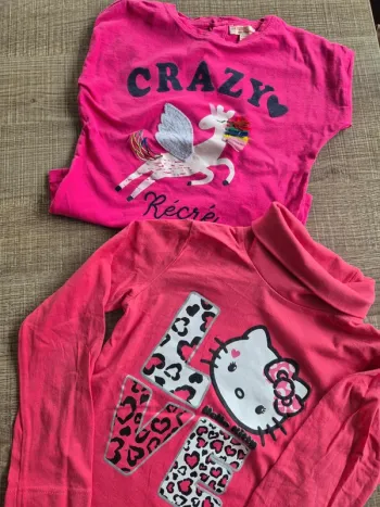 Lot T-shirts Hello Kitty et DPAM 6 ans en très bon état