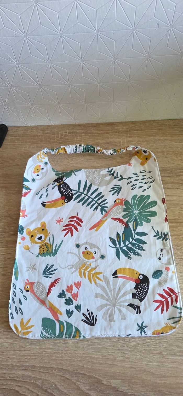 Serviette élastique