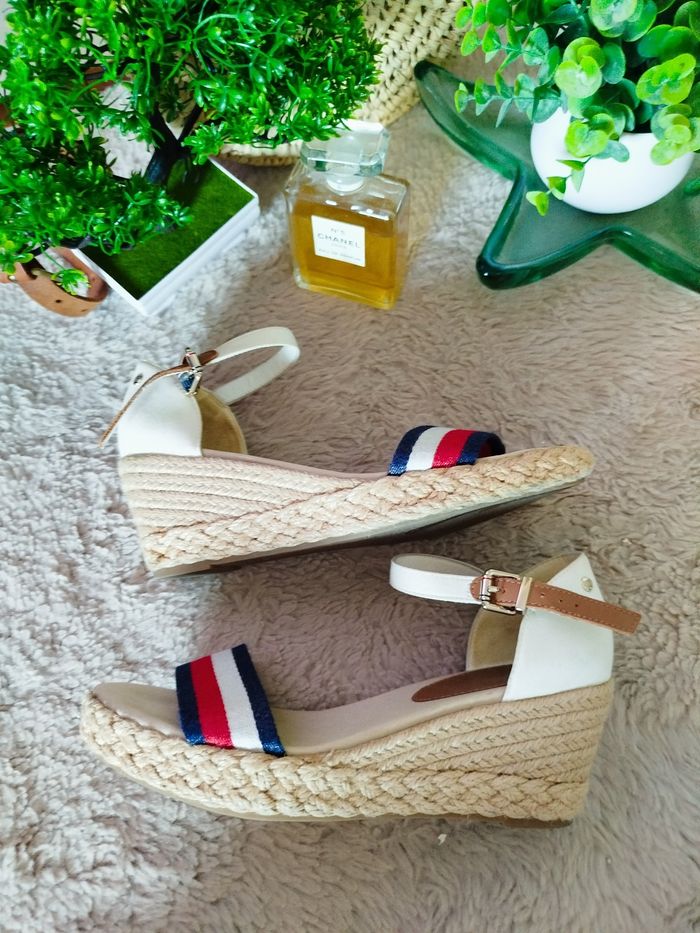 Sandales compensées Tommy Hilfiger neuves - photo numéro 9