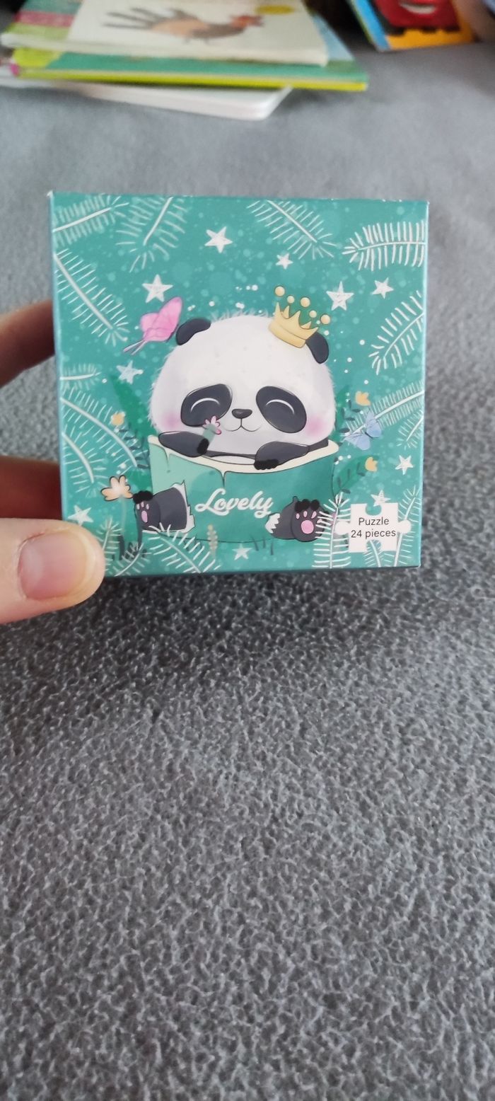 Puzzle panda