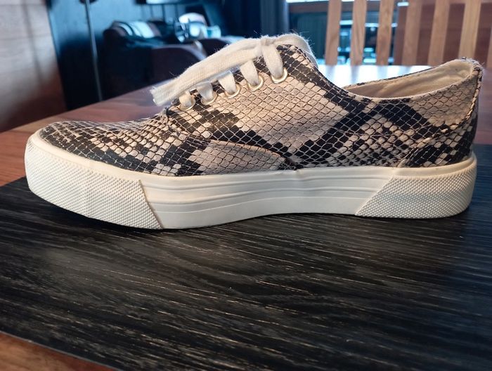 Sneakers motif serpent - photo numéro 3