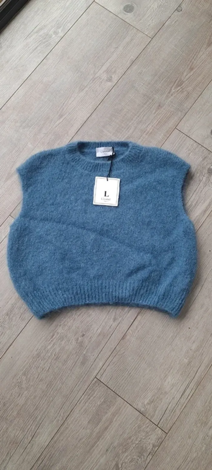 Pull sans manche essentiel