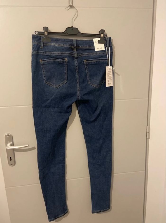 Jean slim - photo numéro 3