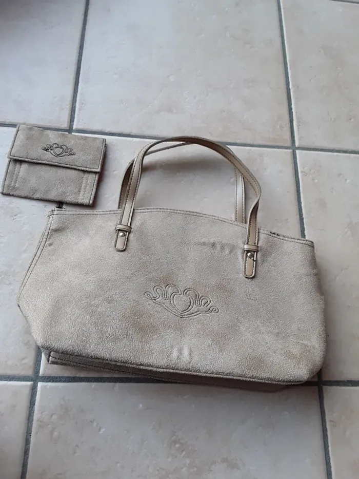 Petit sac à main en suédine