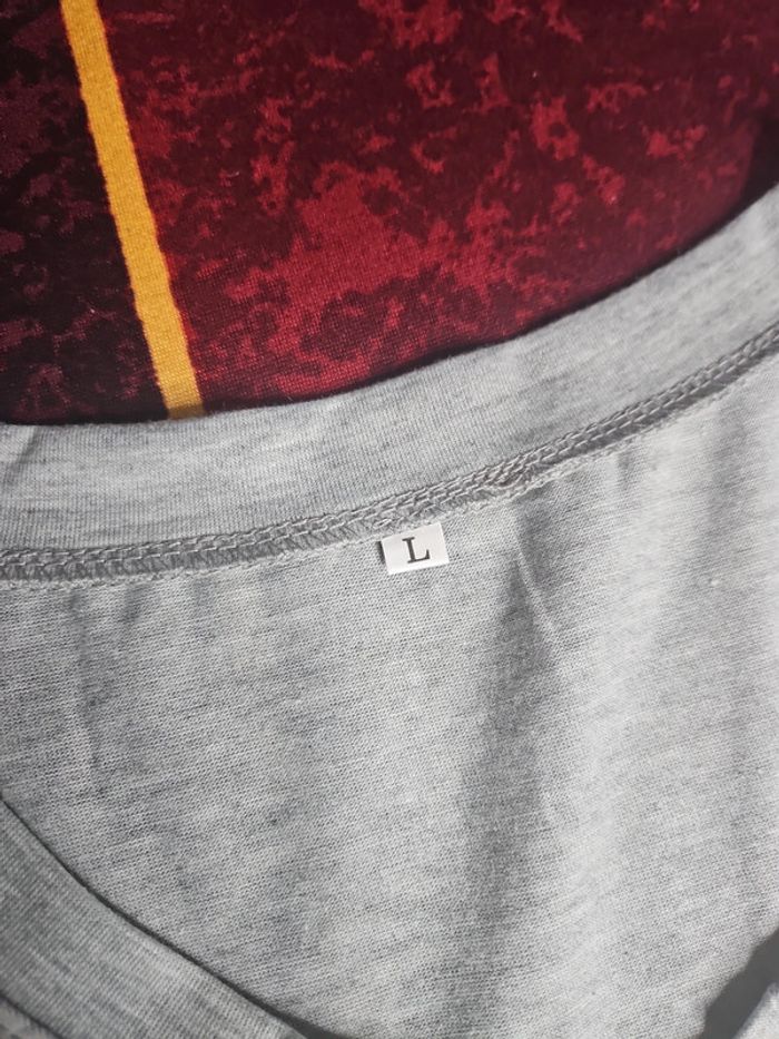 Tee-shirt - photo numéro 3