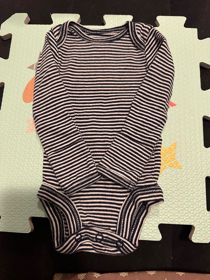 Lot de bodies bébé naissance 0mois - photo numéro 5