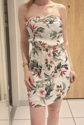 Légère robe d'été dans bretelles Pimkie