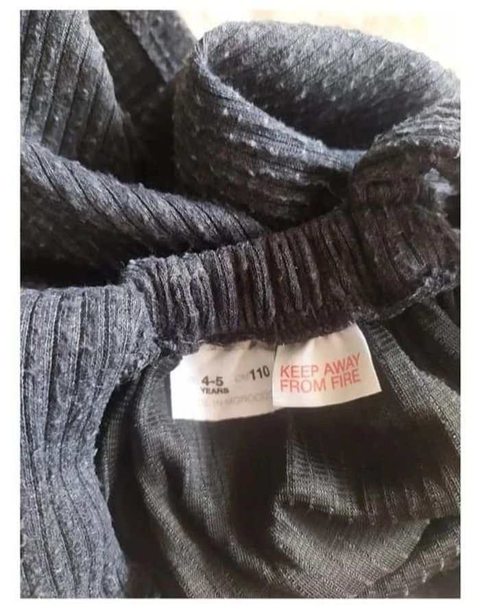 Robe chasuble côtelée mi-saison Zara taille 4 ans - photo numéro 5