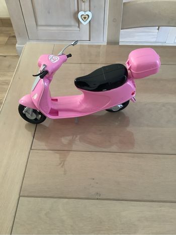 Scooter poupée