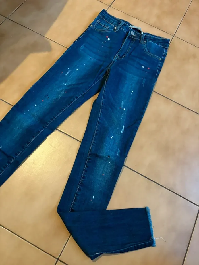 Jean femme 34 - photo numéro 3