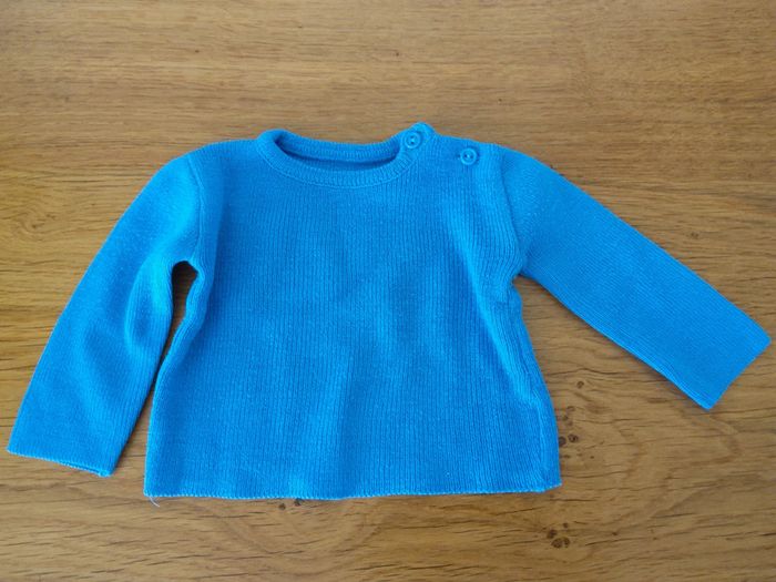 Pull léger bleu