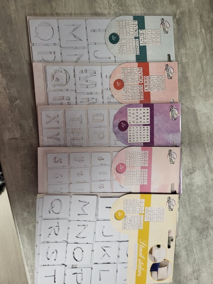 Lots de stencils - photo numéro 6