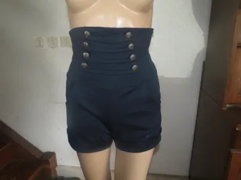Short taille haute taille S femme 