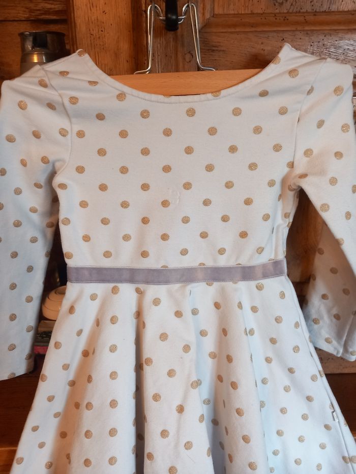 Robe longueur 46 cm. - photo numéro 2