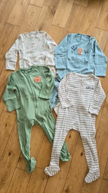 Lot 4 pyjama garçon Kiabi - 24 mois