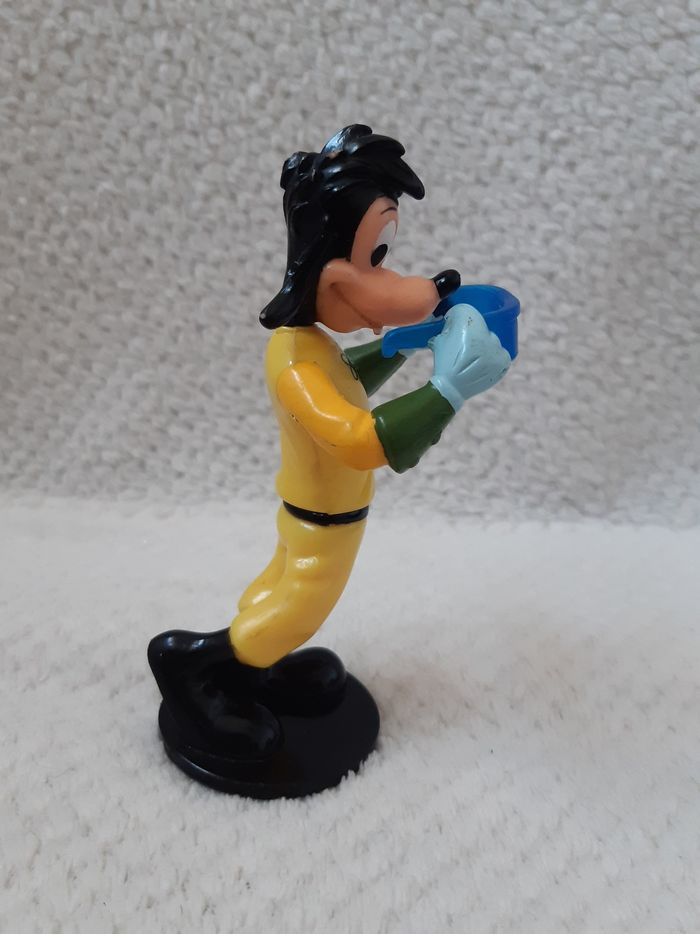 Figurine Disney : Dingo ami de Mickey - photo numéro 7